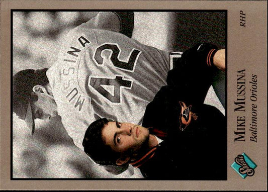 1992 Studio #127 Mike Mussina