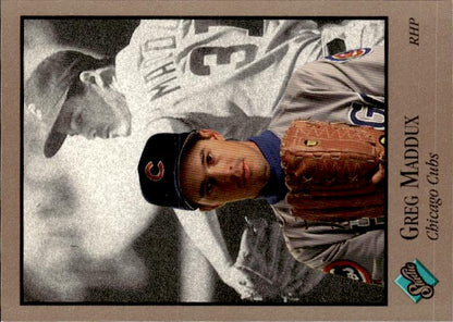 1992 Studio #15 Greg Maddux