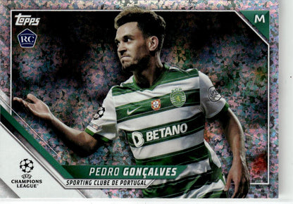 2021-22 Topps UEFA Champions League Pedro Gonçalves Sparkle Foil #61
