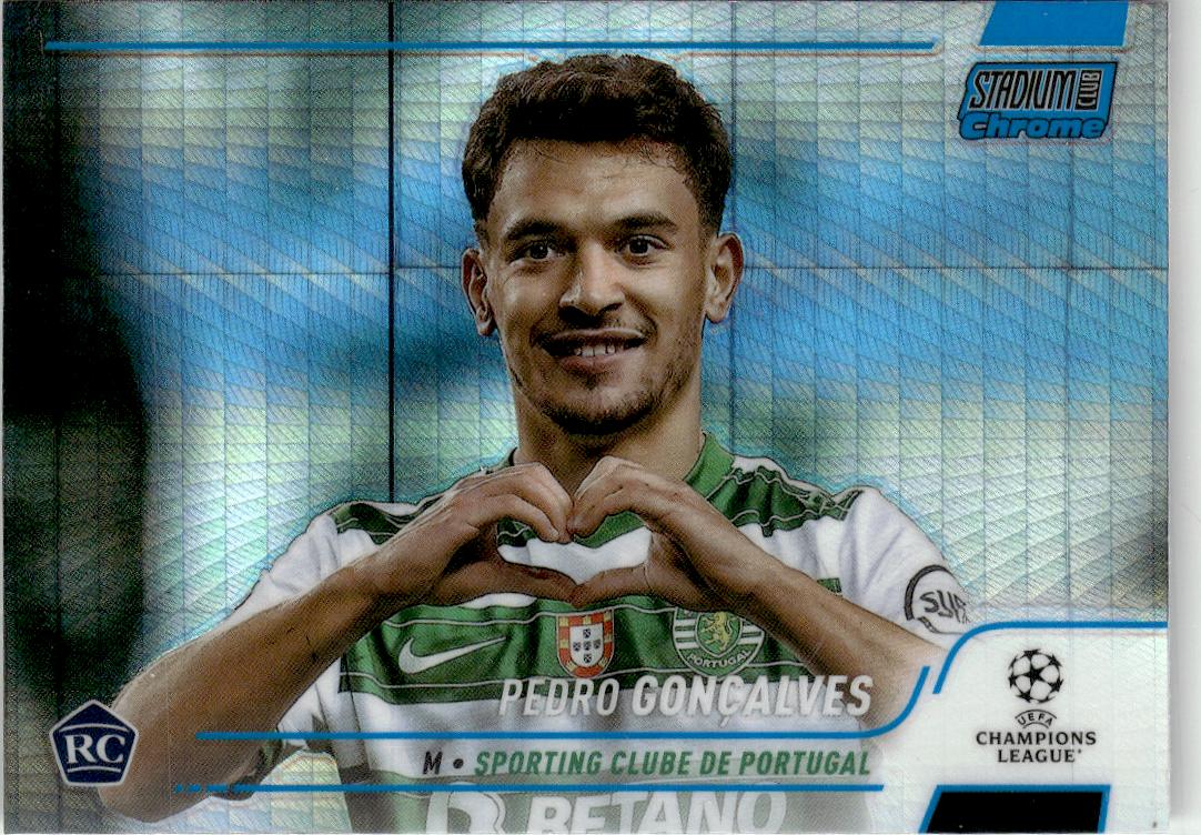 2021-22 Stadium Club Chrome UEFA CL #34 Pedro Gonçalves Blue Prism Refractor