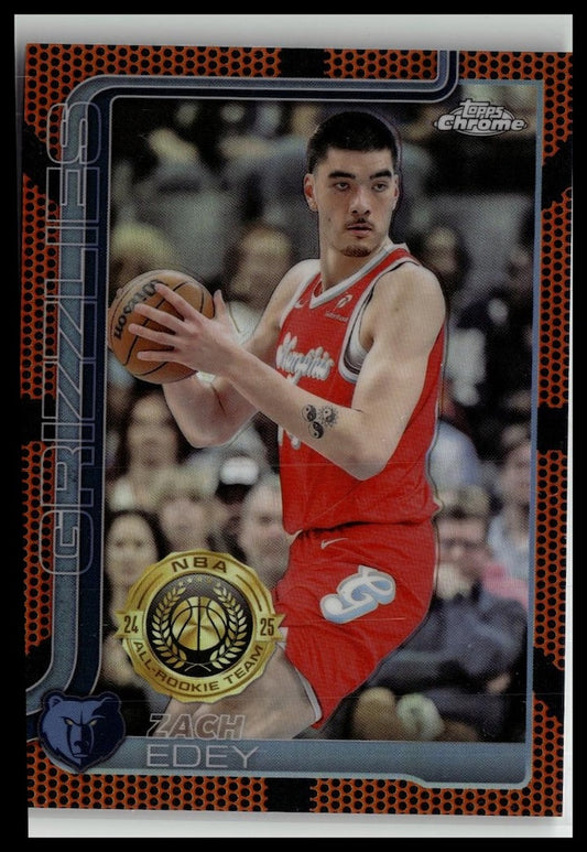 2025-26 Topps Chrome #128 Zach Edey Basketball Refractor